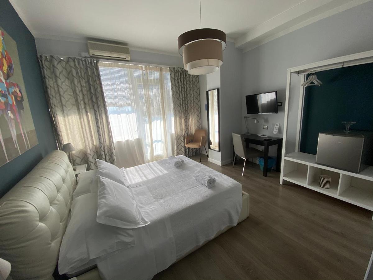 Corso Italia Rooms Милано Екстериор снимка