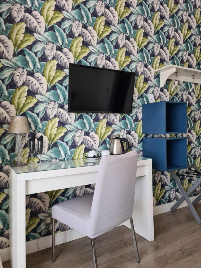 Corso Italia Rooms Милано Екстериор снимка
