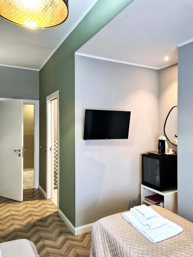 Corso Italia Rooms Милано Екстериор снимка