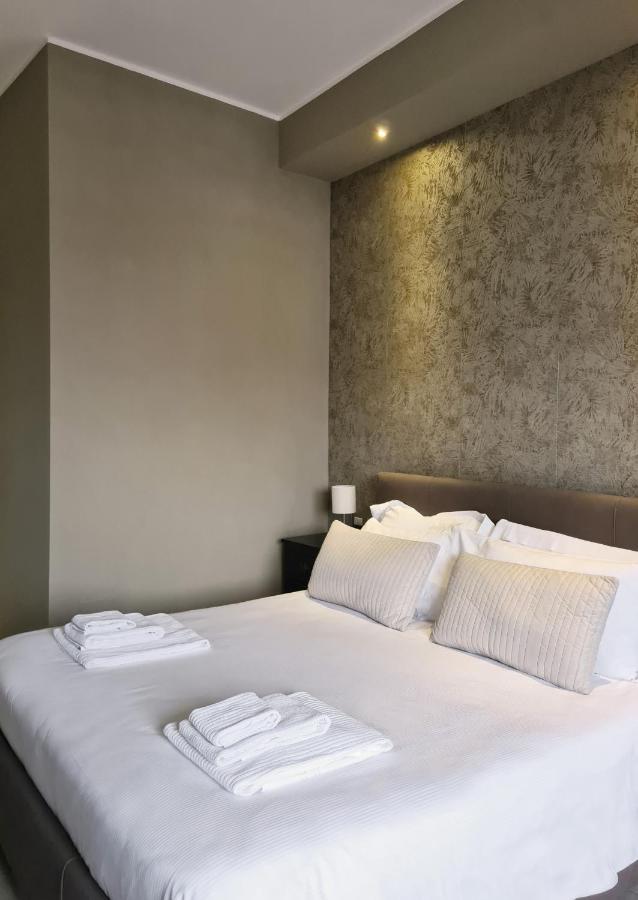 Corso Italia Rooms Милано Екстериор снимка
