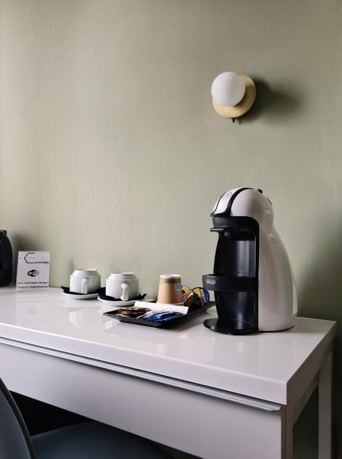 Corso Italia Rooms Милано Екстериор снимка