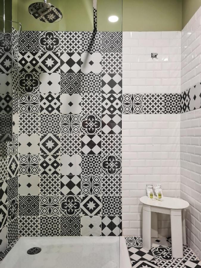 Corso Italia Rooms Милано Екстериор снимка